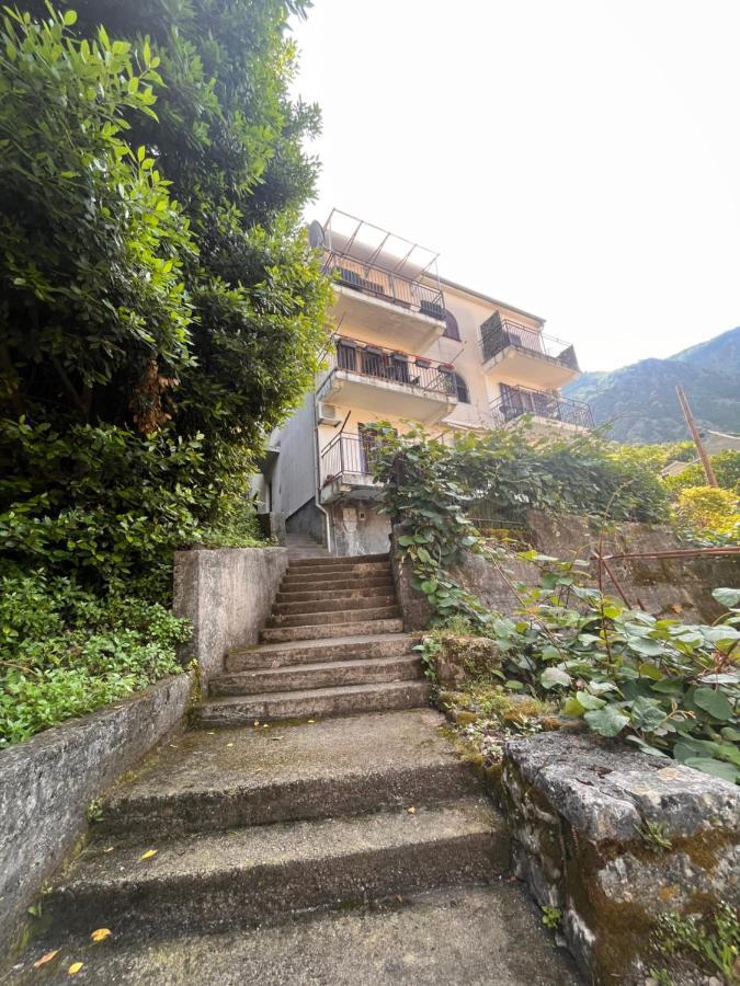 Apartment With Sea View Kotor Exteriér fotografie